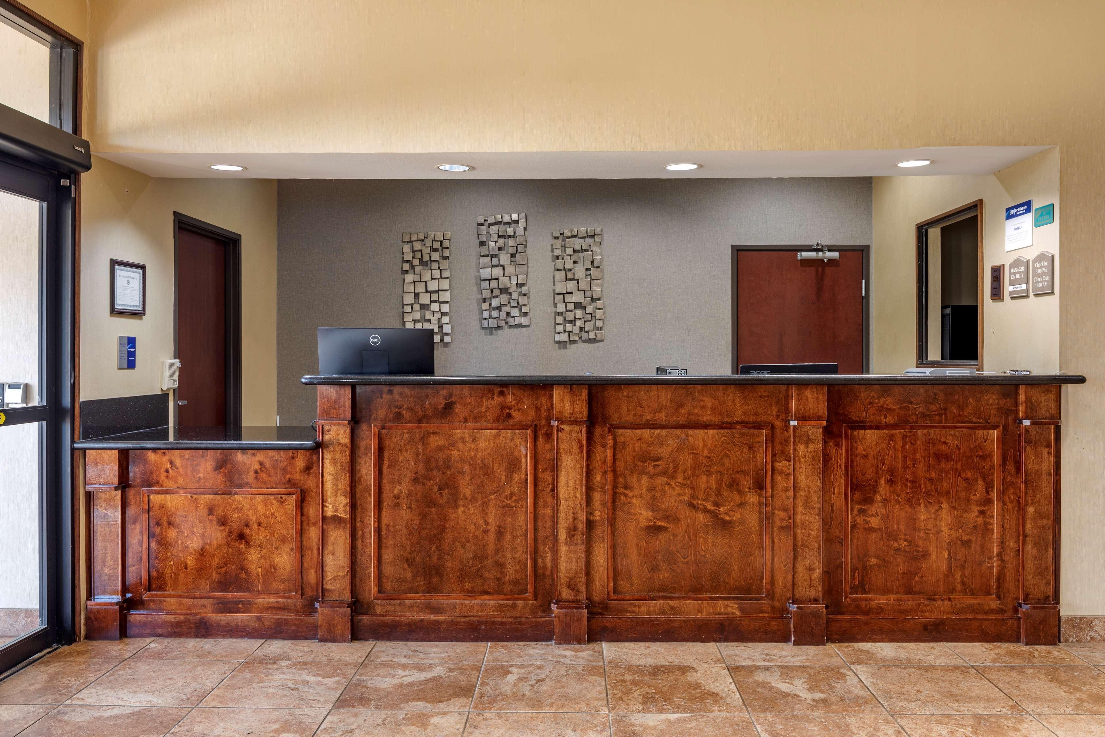 Best Western Mineola Inn Exterior photo